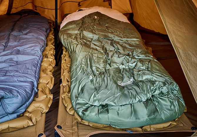 秋冬におすすめマミー型スリーピングバック