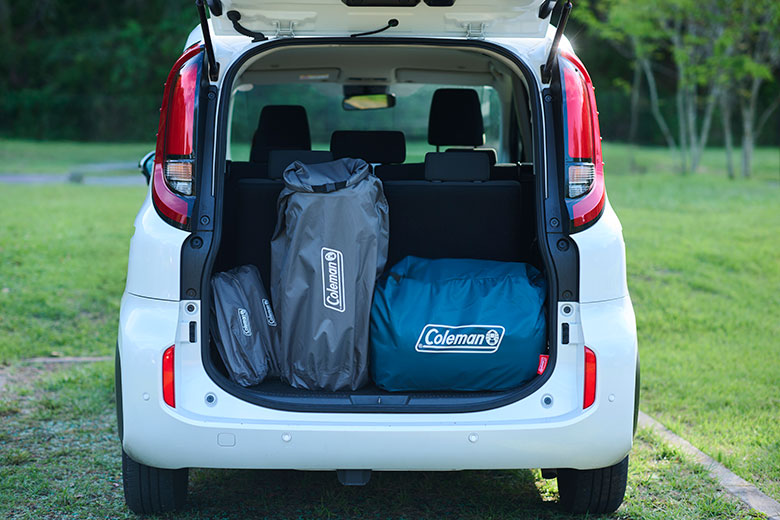 車内は意外と冷える！寝袋・マットでしっかり寒さ対策