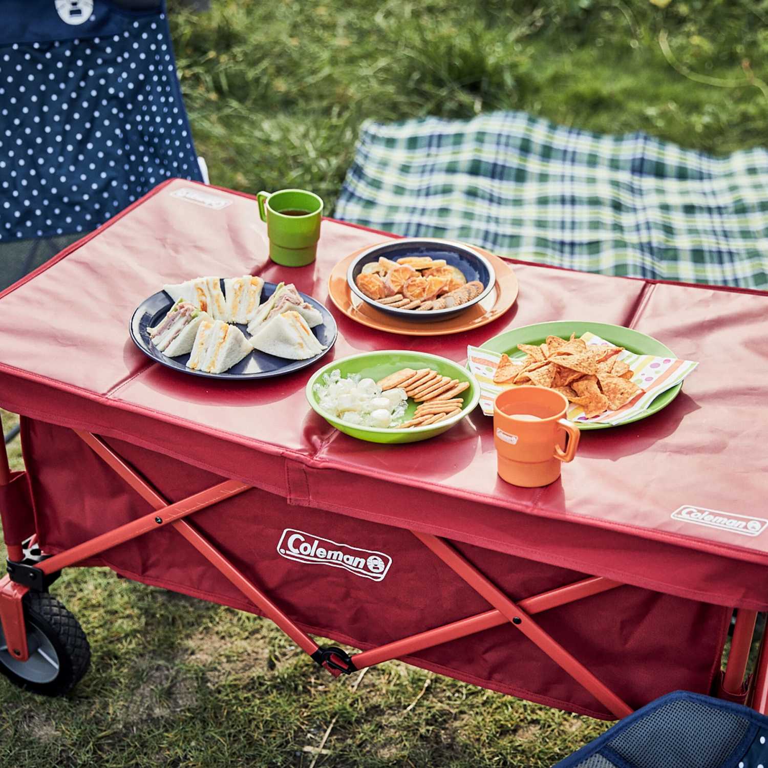 Coleman Outdoor Wagon Table 2000033140 