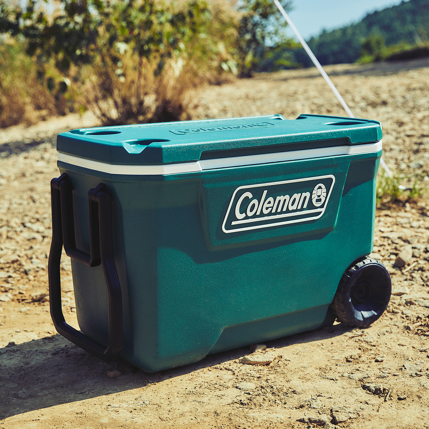 Coleman エクストリームホイールクーラー 100QT 2000037323 エバー