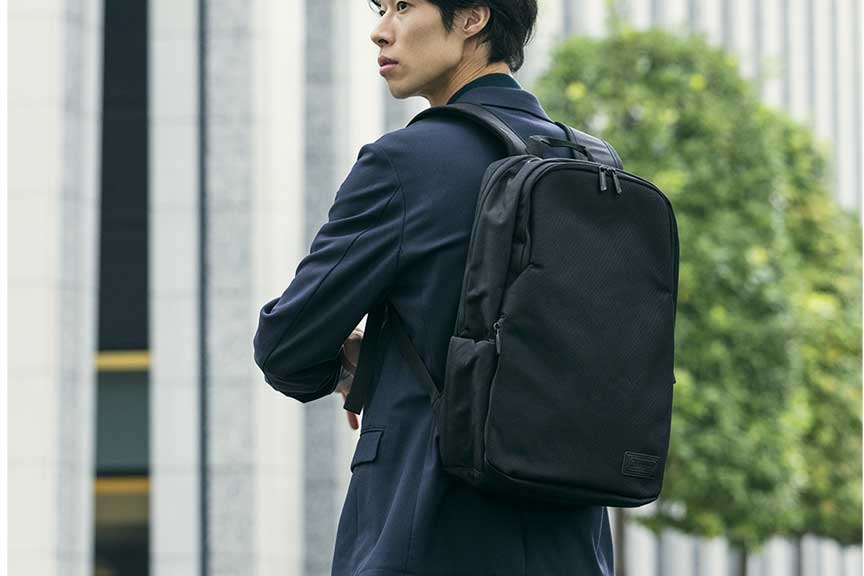 アウトビズバックパックスリム (ブラック)