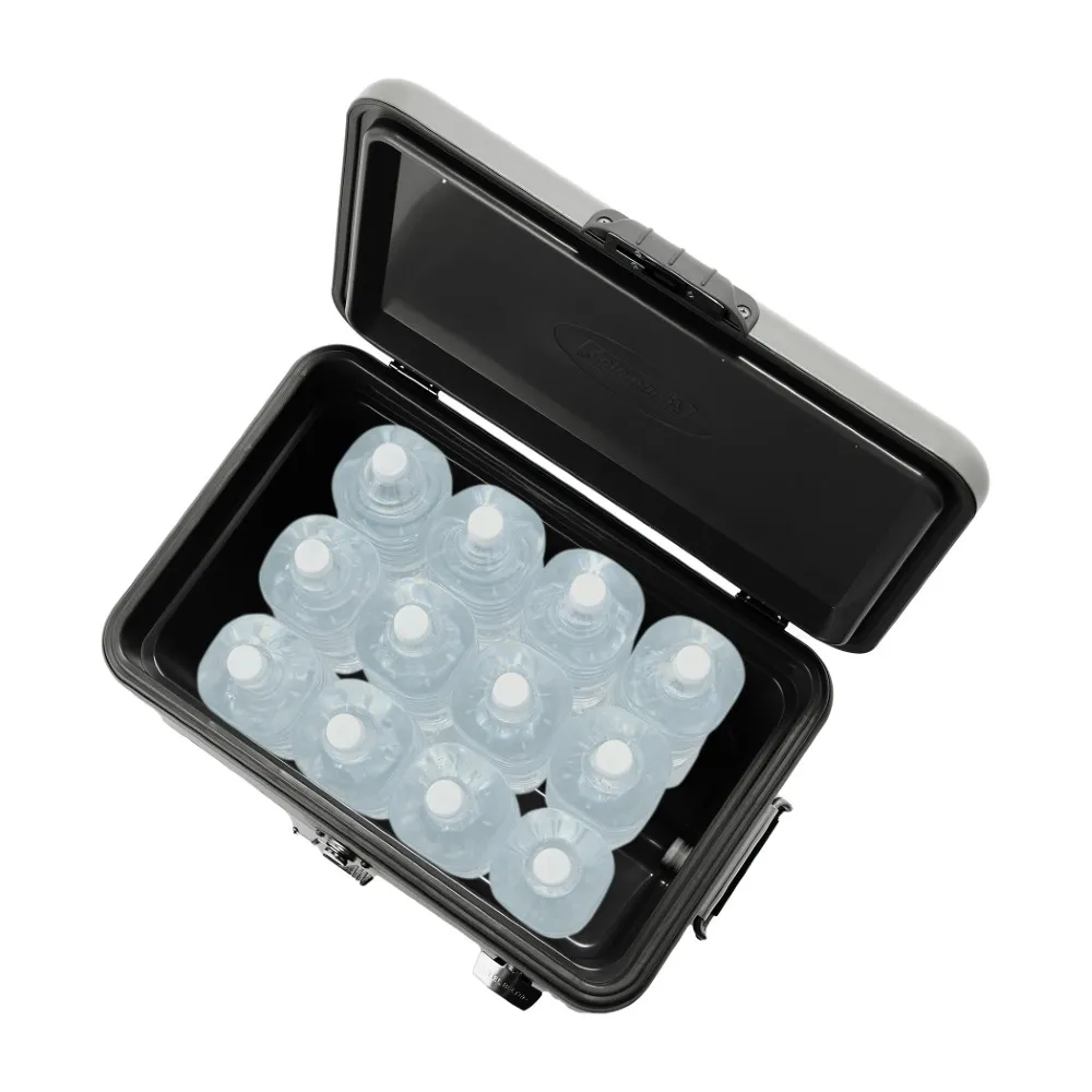 54QT スチールベルトクーラー（ミッドナイト）