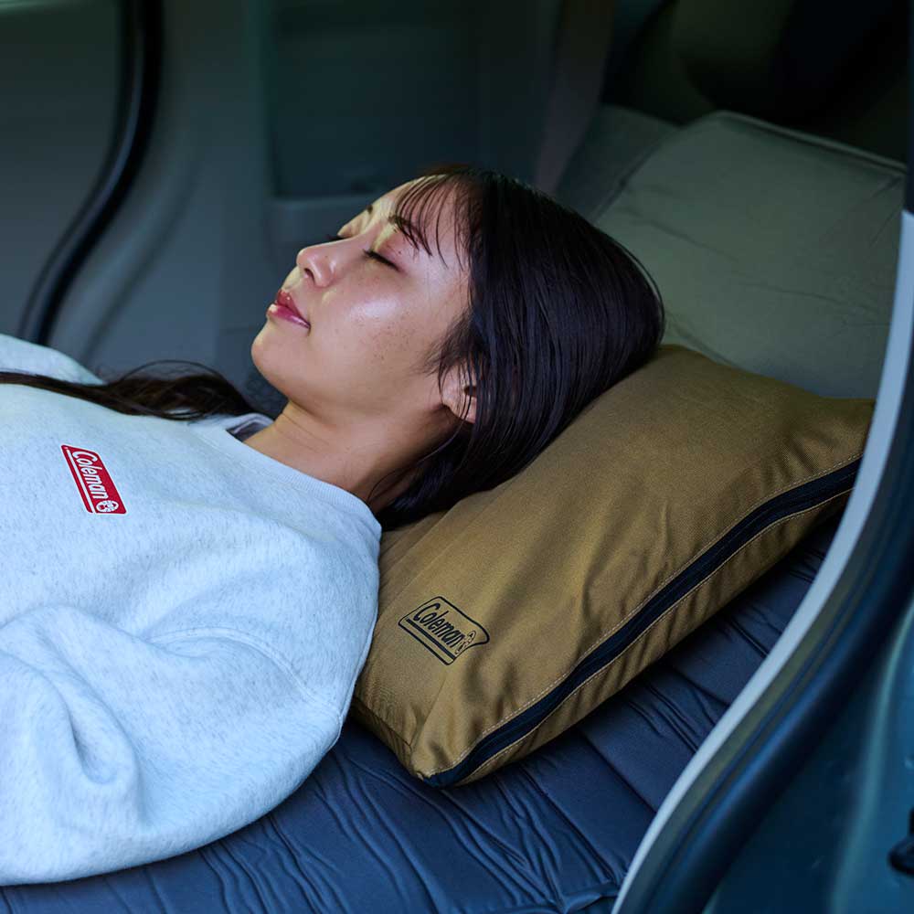 コールマン　インフレーターマット、インフレーターピロー コンパクトインフレーターピローⅡの通販｜キャンプ用品のコールマン