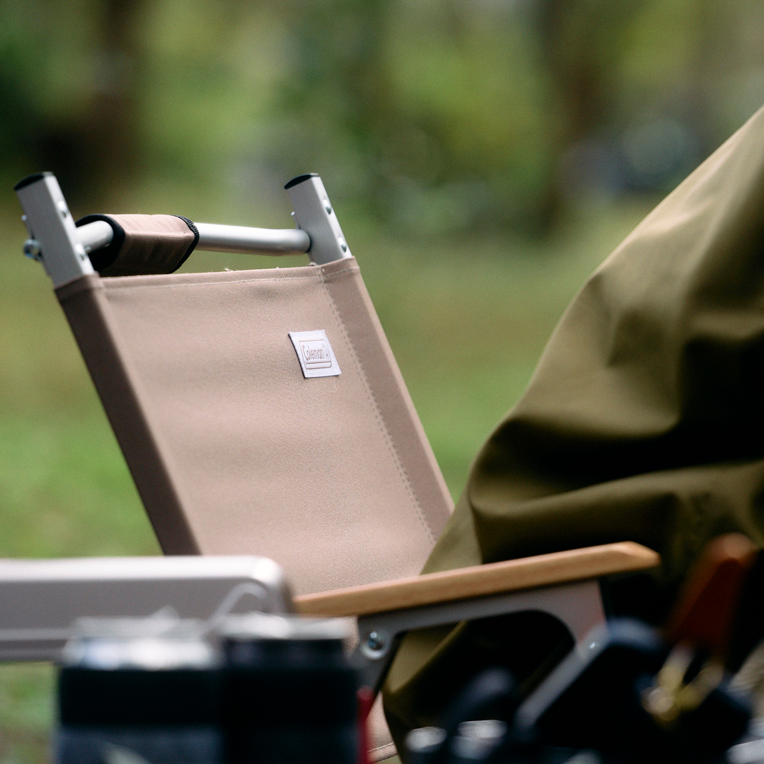 コンパクトフォールディングチェア(グレージュ)