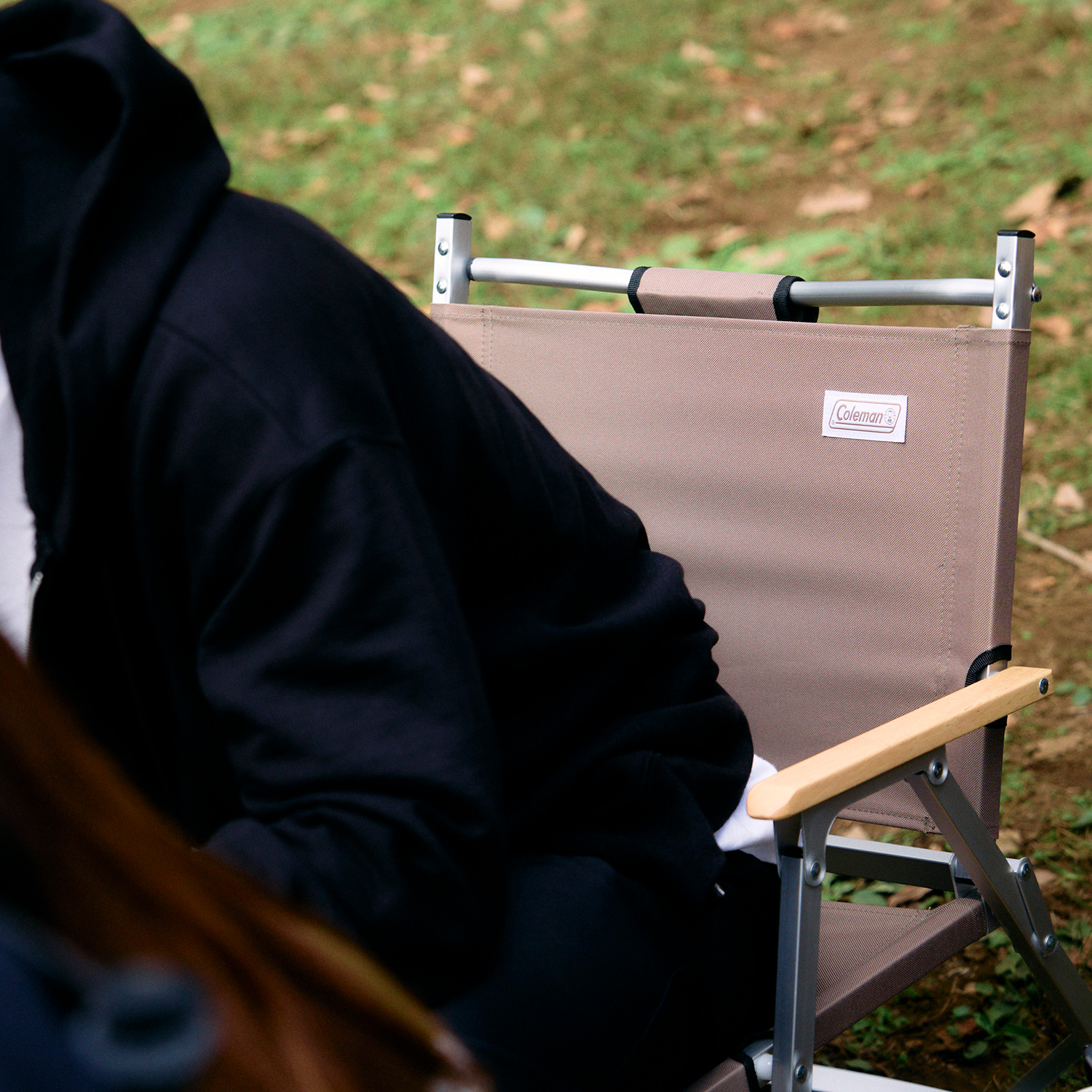 コンパクトフォールディングチェア(グレージュ)