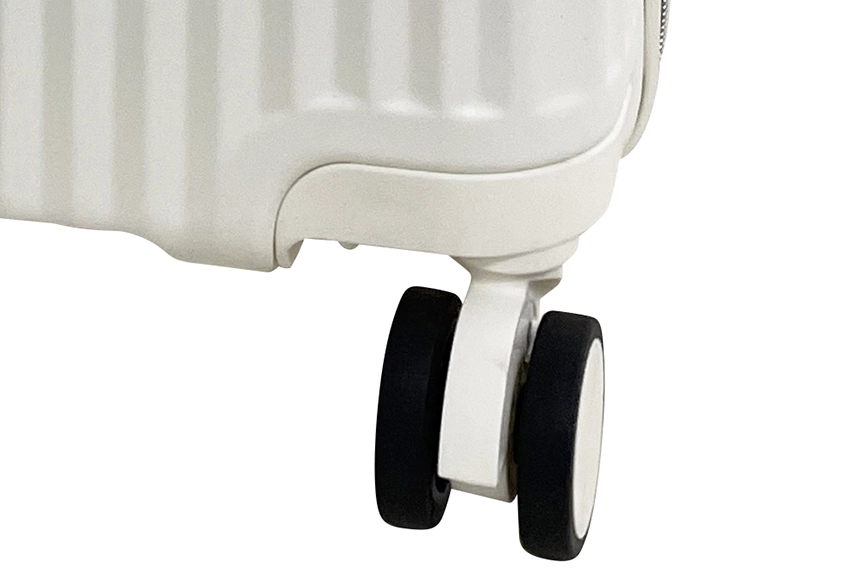 キャリーケース18インチ（ホワイト）