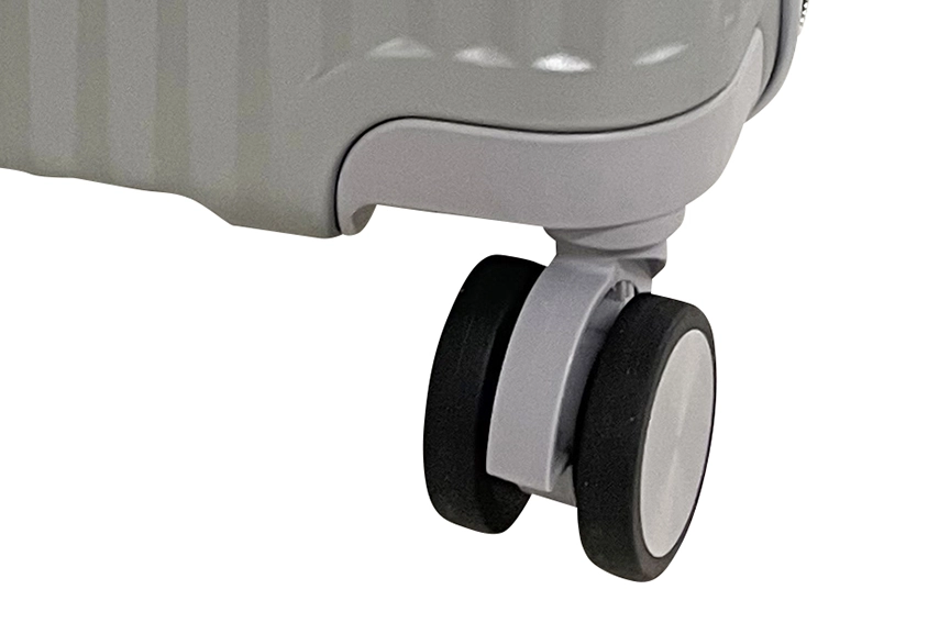 キャリーケース22インチ（シルバー）