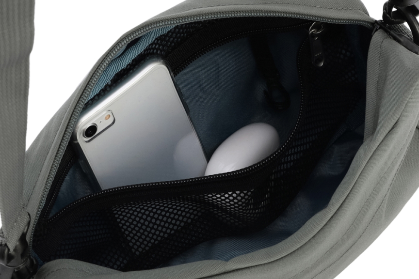 ユニウォーカーポーチ（グレー）