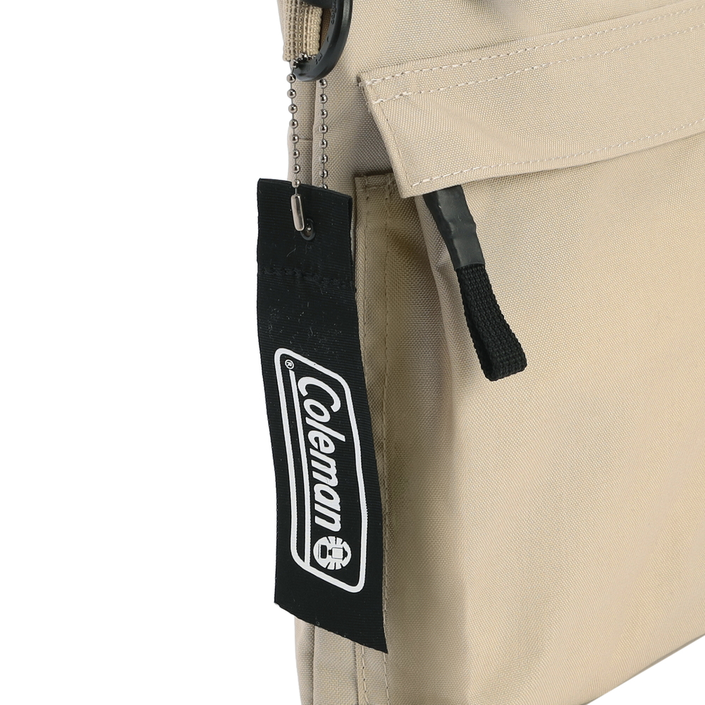 ユニウォーカーサコッシュ（サファリ）