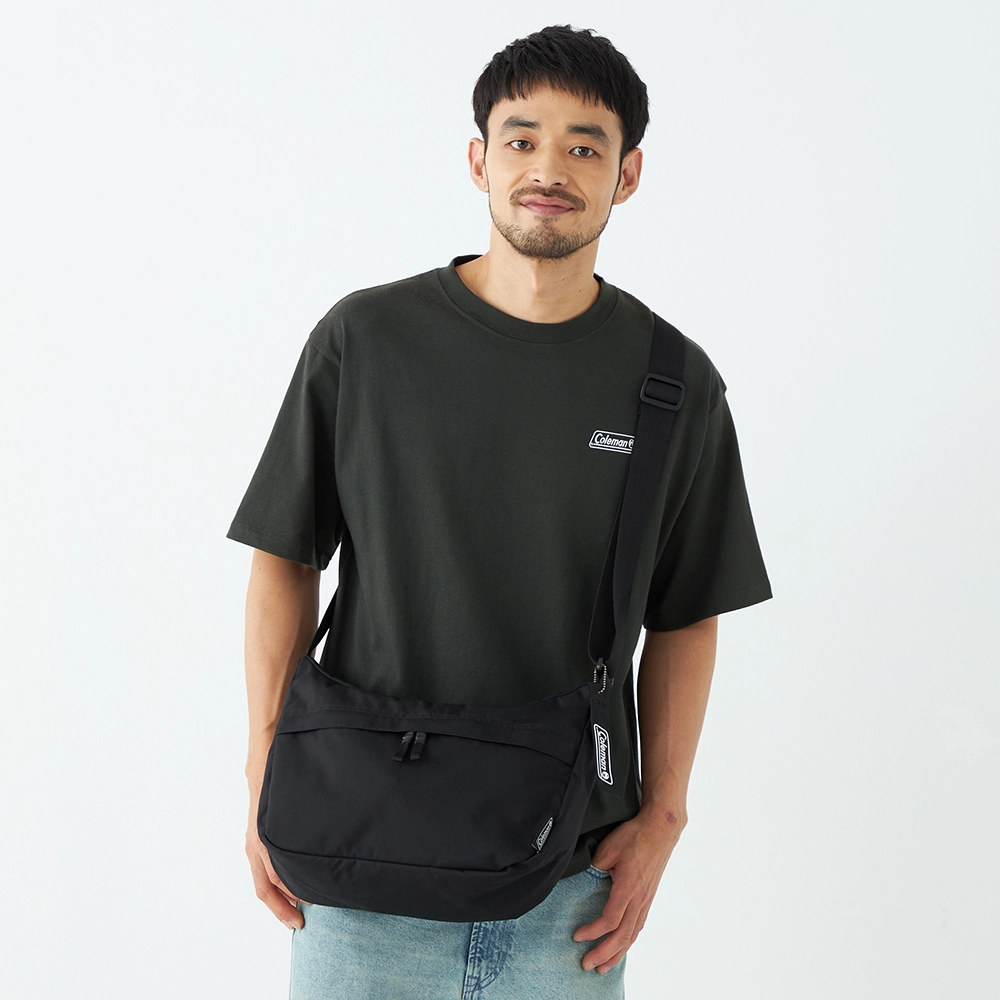 ユニウォーカーバナナショルダー（ブラック）