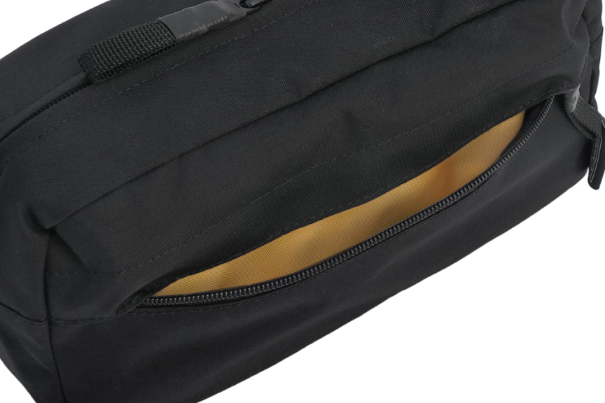 ユニウォーカーポーチ（ブラック）