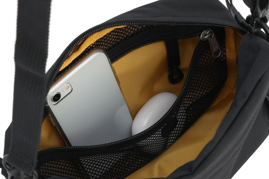 ユニウォーカーポーチ（ブラック）