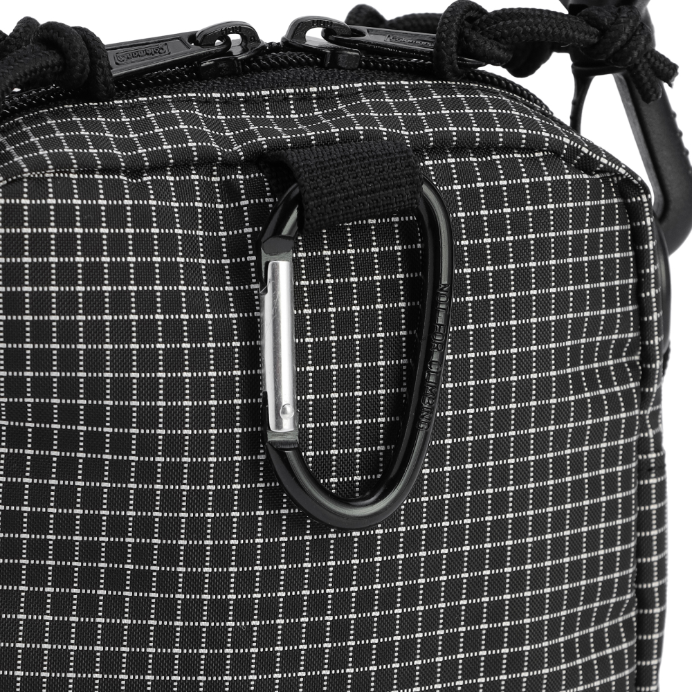 ウォーカーポーチS（ブラックリップ）