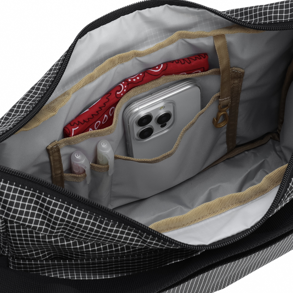 クールショルダーMD（ブラックリップ）