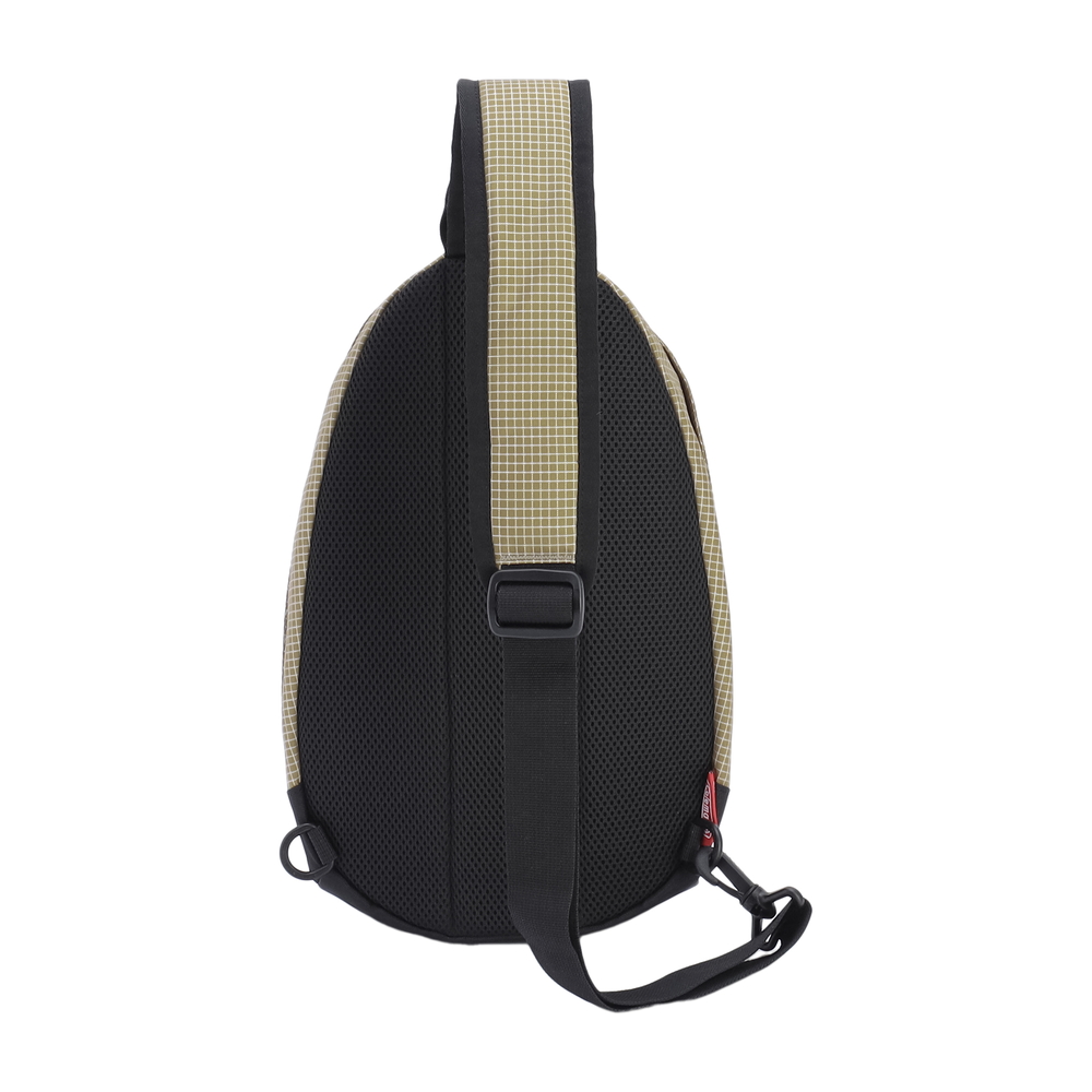 ウォーカースリングバッグ（コヨーテリップ）