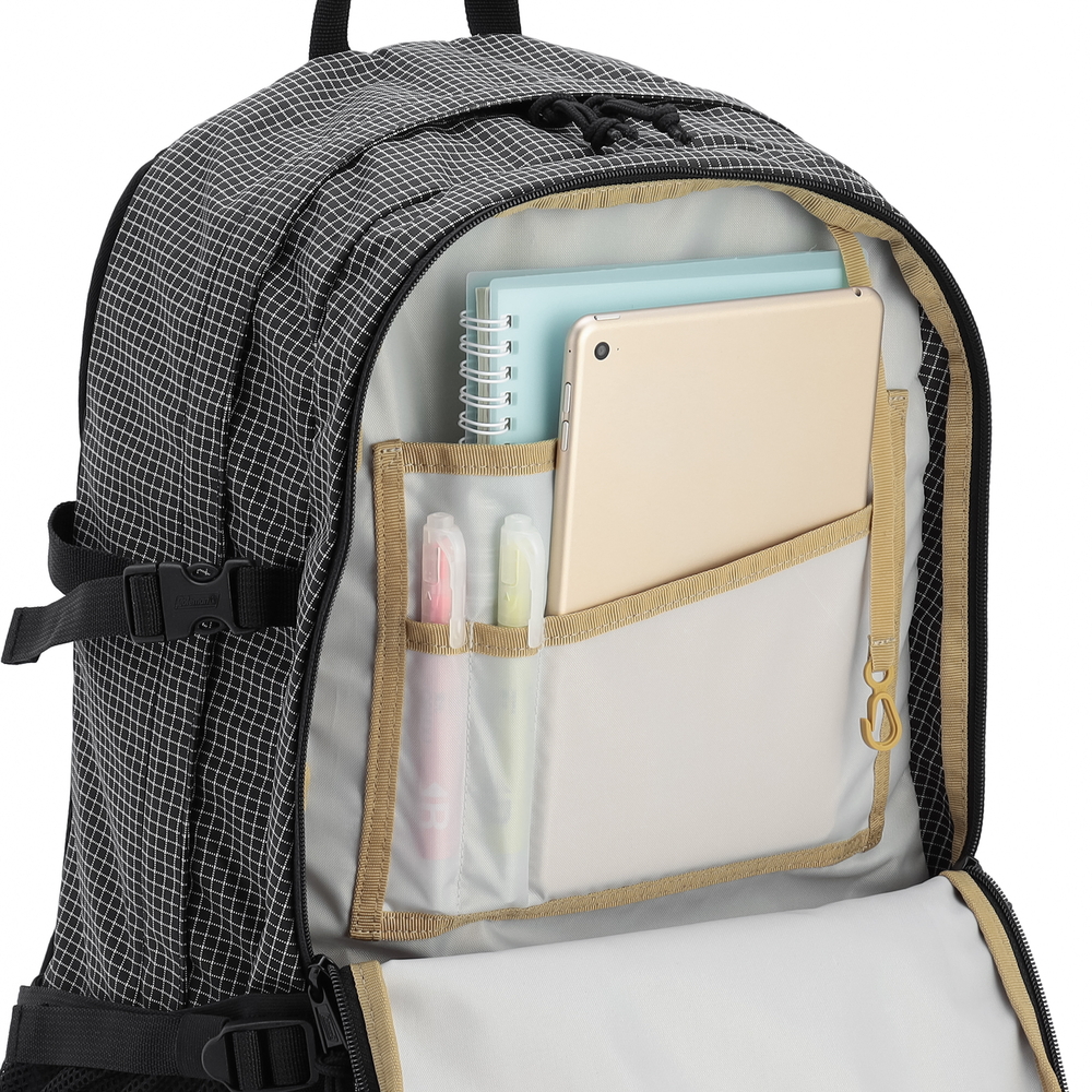 ウォーカー33（ブラックリップ）