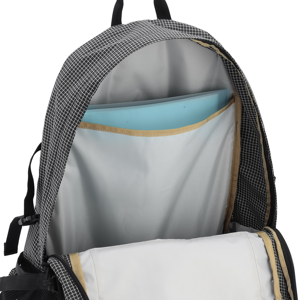 ウォーカー33（ブラックリップ）