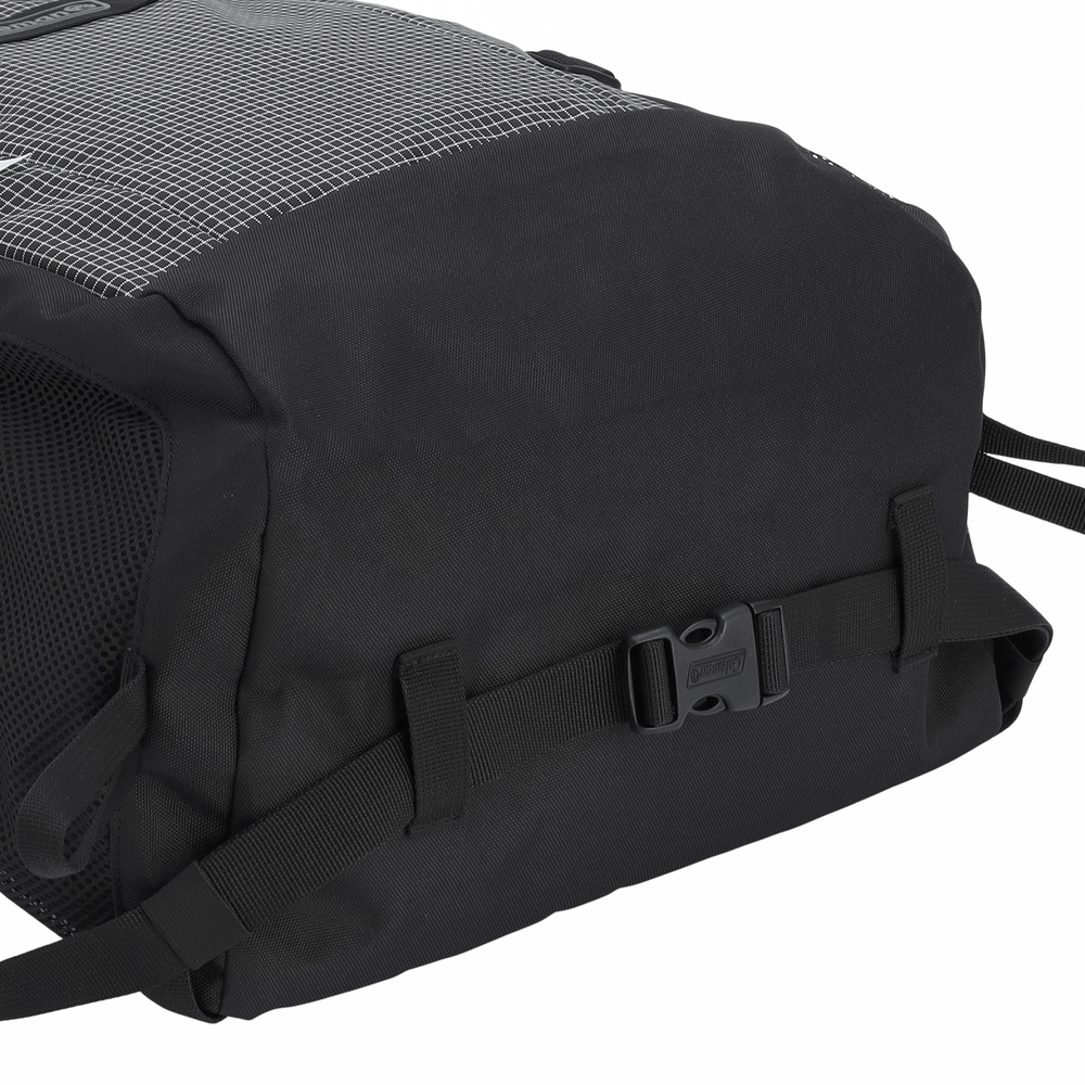 ウォーカー33（ブラックリップ）