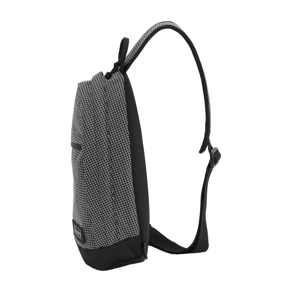 ウォーカースリングバッグ（ブラックリップ）