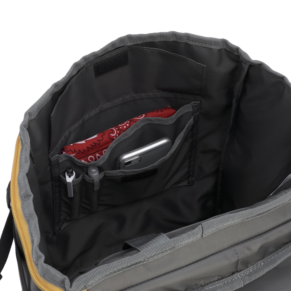 シールド30（ヘザーブラック/ゴールド）