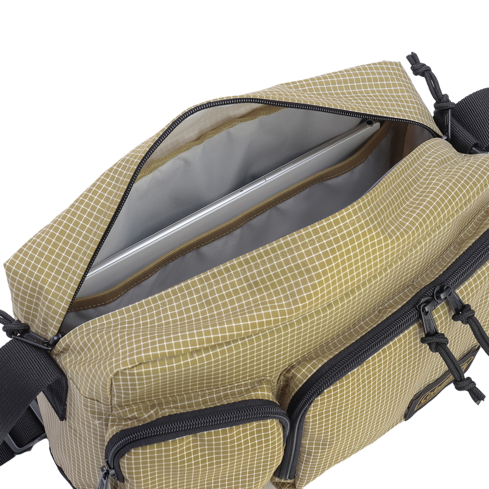 ウォーカーショルダー（コヨーテリップ）