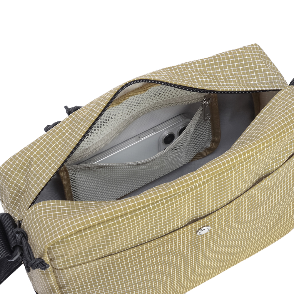 ウォーカーショルダー（コヨーテリップ）