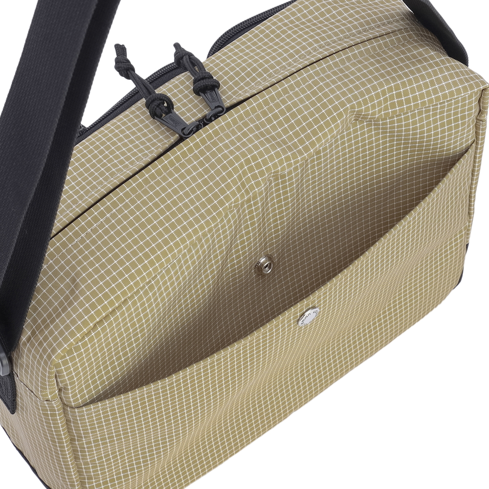 ウォーカーショルダー（コヨーテリップ）