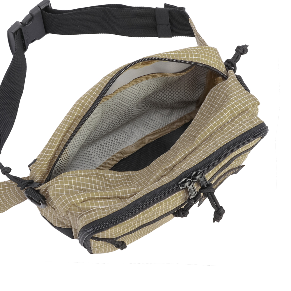 ウォーカーポーチ（コヨーテリップ）