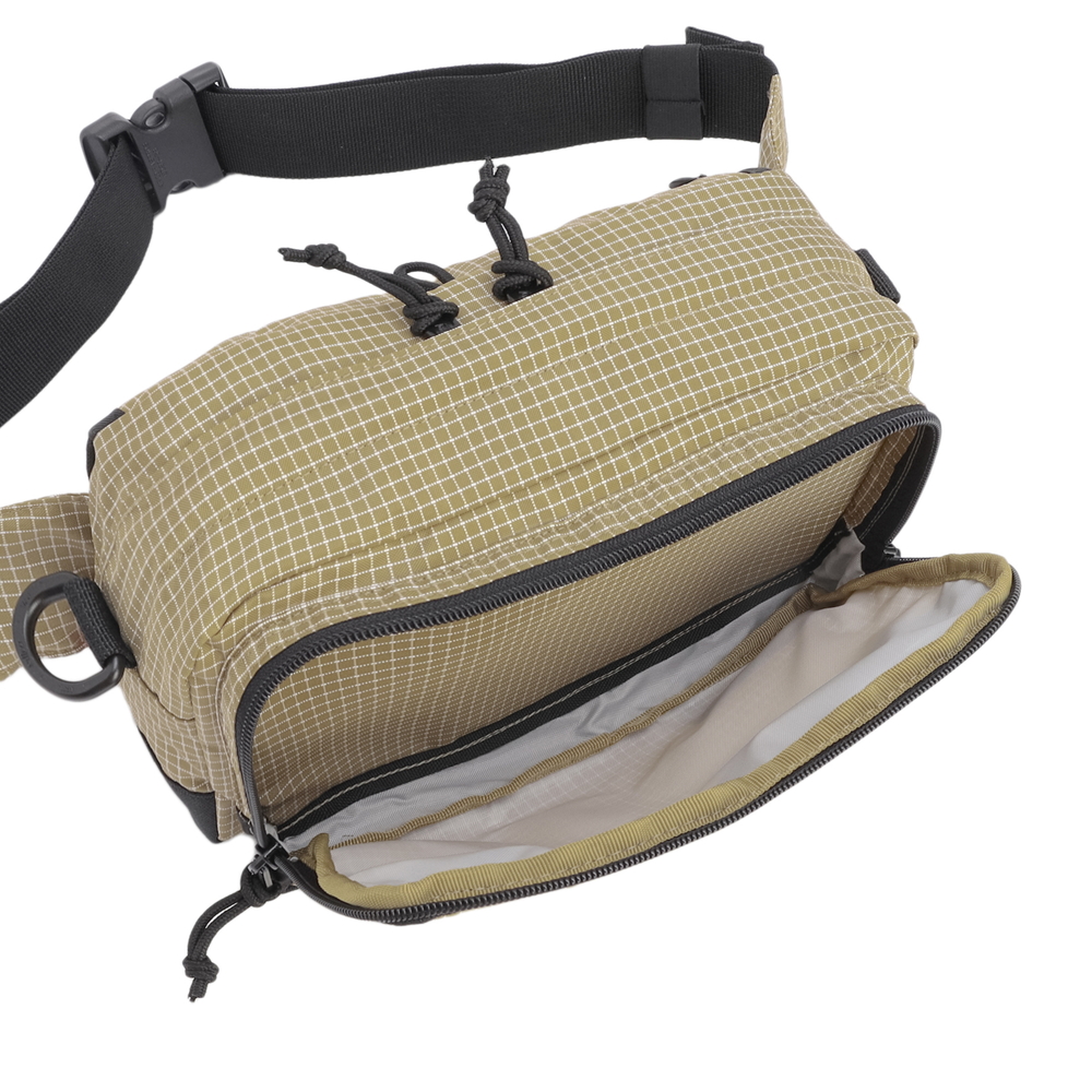 ウォーカーポーチ（コヨーテリップ）