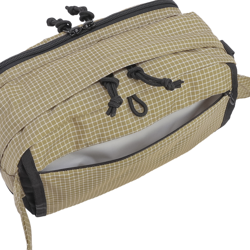 ウォーカーポーチ（コヨーテリップ）