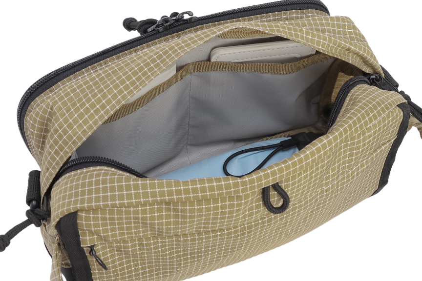 ウォーカーポーチ（コヨーテリップ）