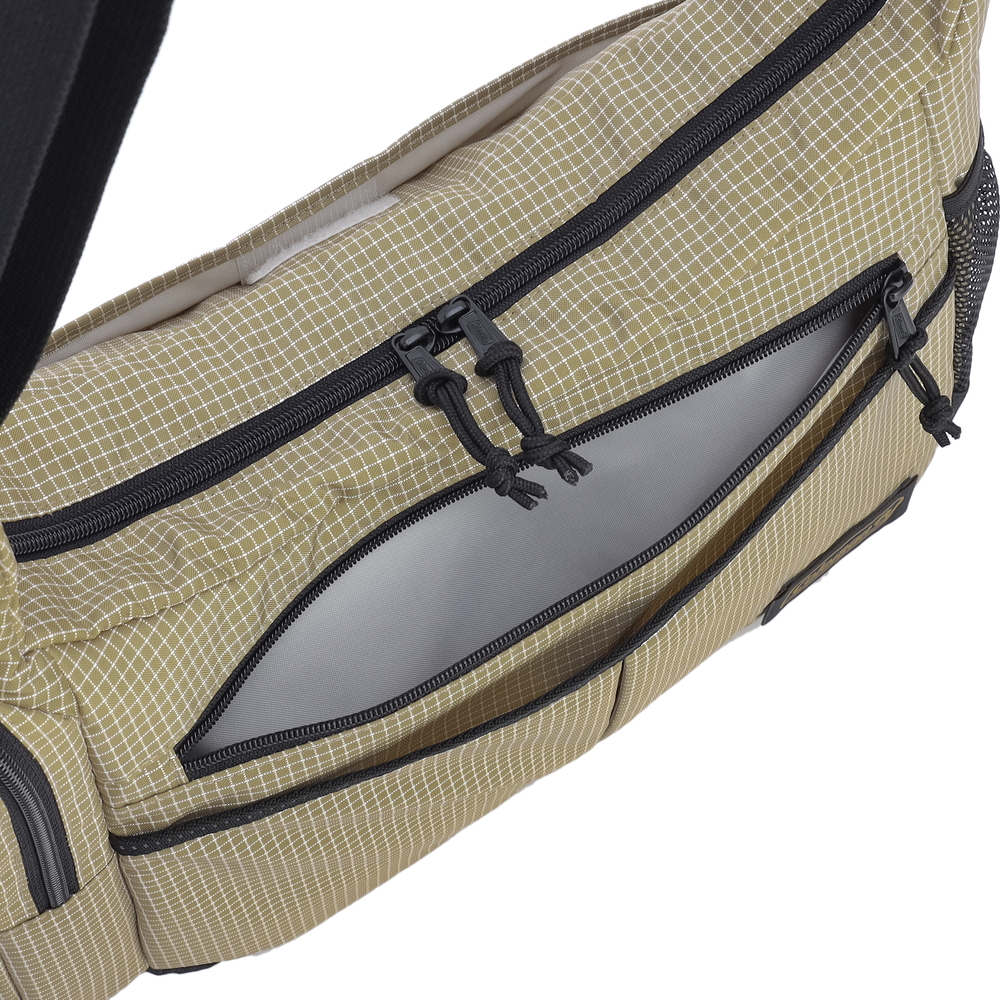 クールショルダーMD（コヨーテリップ）