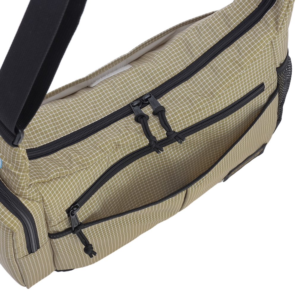 クールショルダーMD（コヨーテリップ）