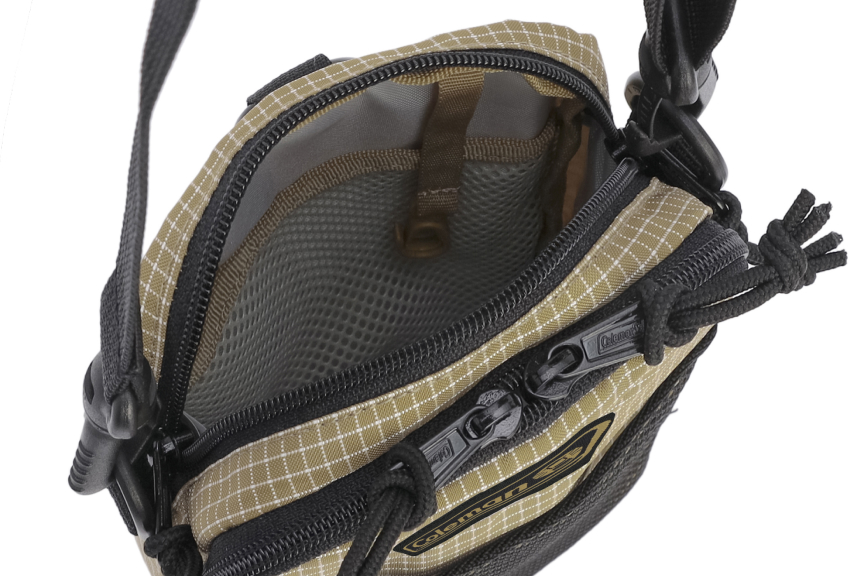 ウォーカーポーチS（コヨーテリップ）