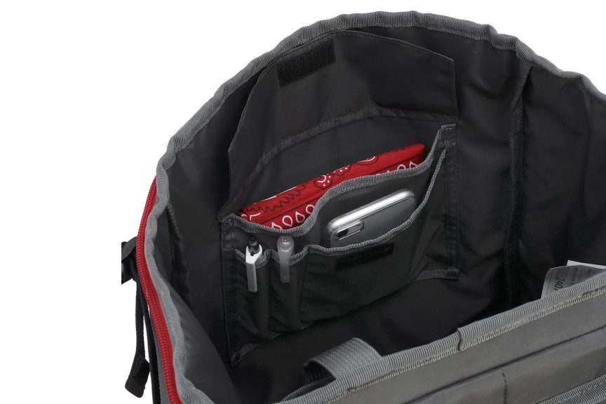 シールド30（ヘザーブラック/レッド）