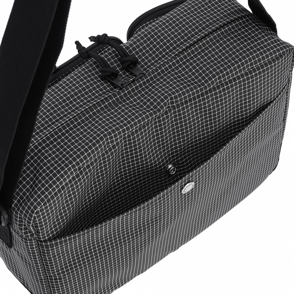 ウォーカーショルダー（ブラックリップ）