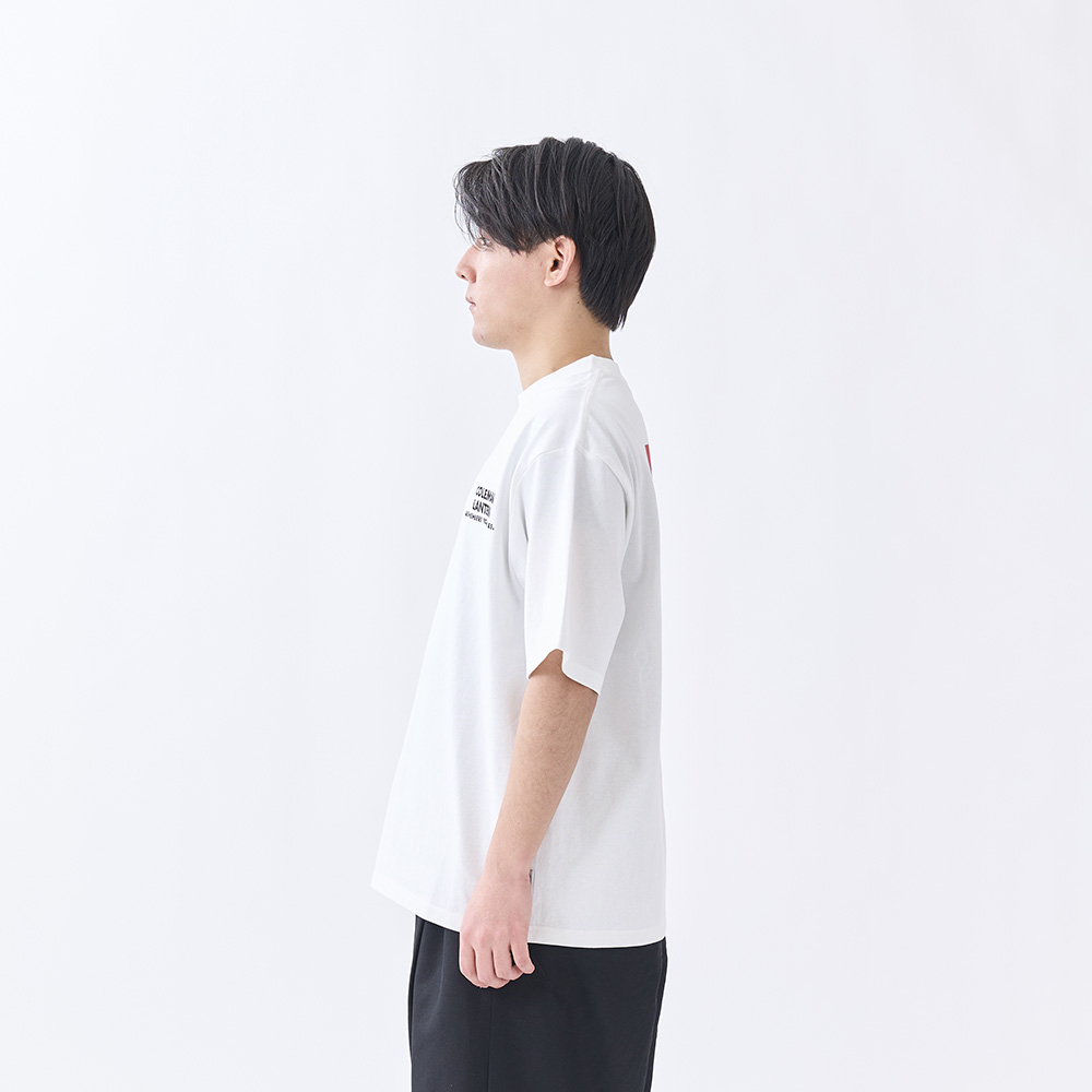 Tシャツ ポップアートプリント（ホワイト）