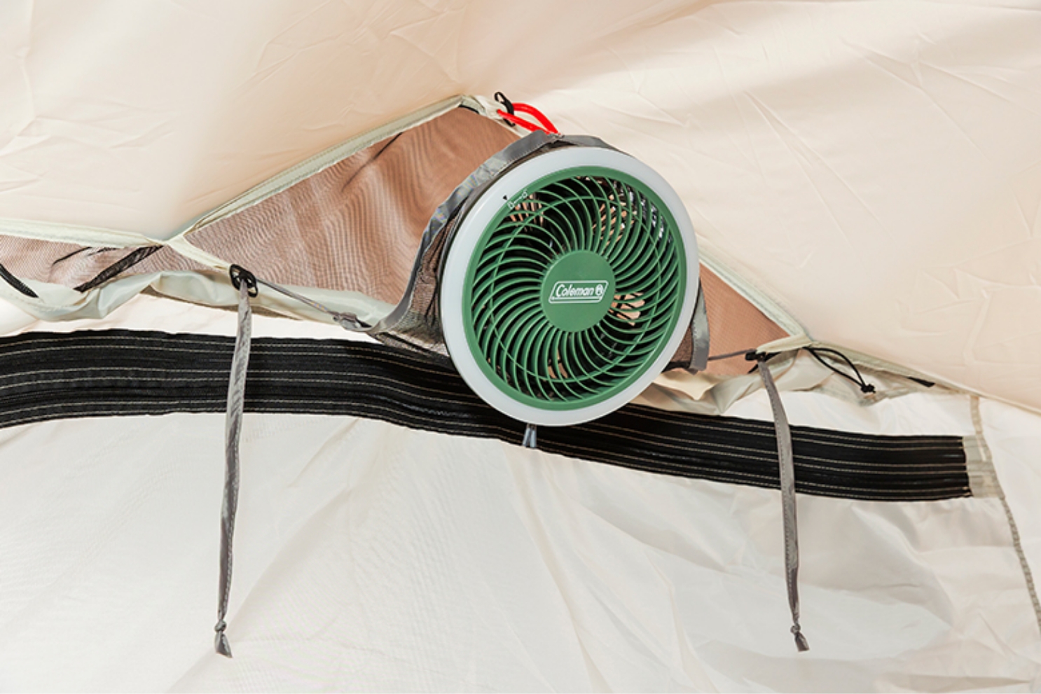 ベンチレーション：涼しく快適